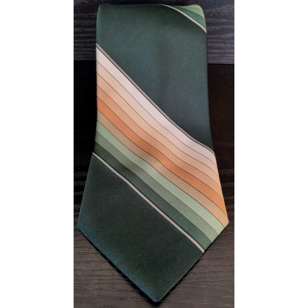 1970’s Don Loper Beverly Hills Men's Necktie 100% Poly Fat 4" 56" Green Striped